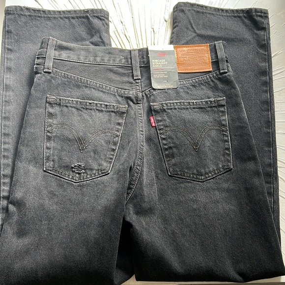 Levi's® Premium RIBCAGE STRAIGHT ANKLE WOMEN'S JEANS in Skewed Break - Black - Picture 14 of 14